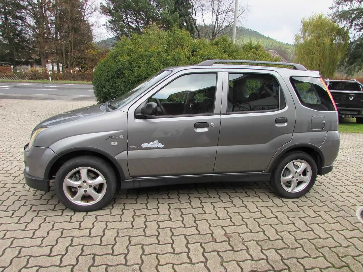 Suzuki Ignis 5-T. 1.3 X-45 Snow Grau - 2