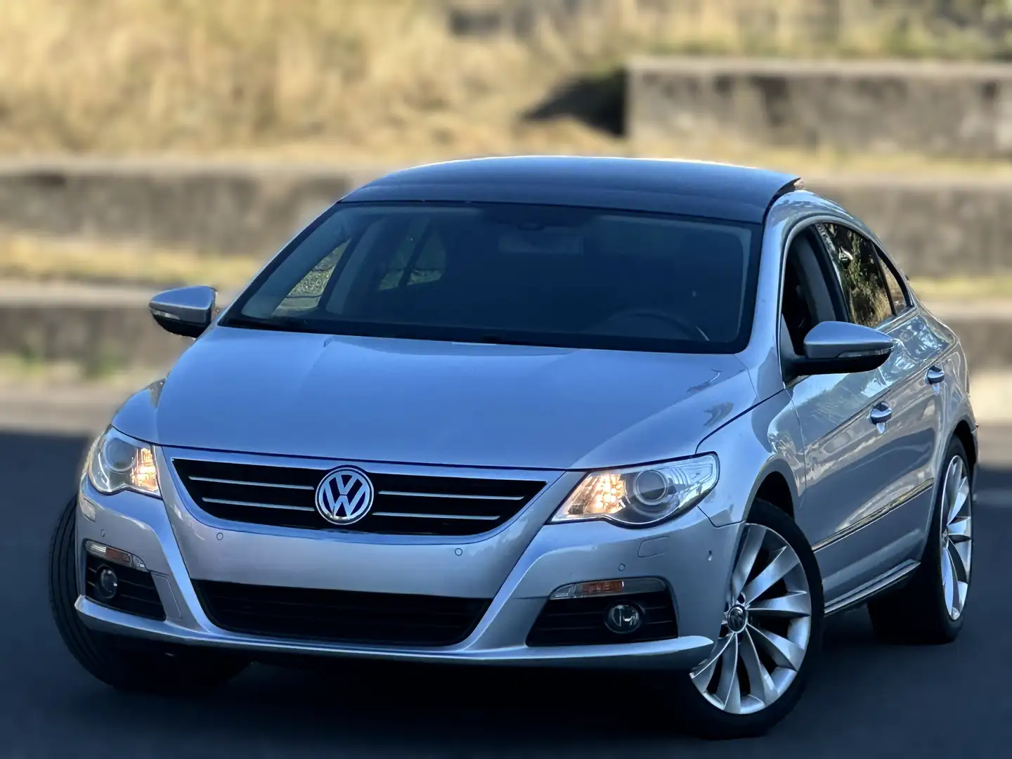 Volkswagen Passat CC Comfortline Navi Pano Bi-Xenon Sport-Paket Grau - 2