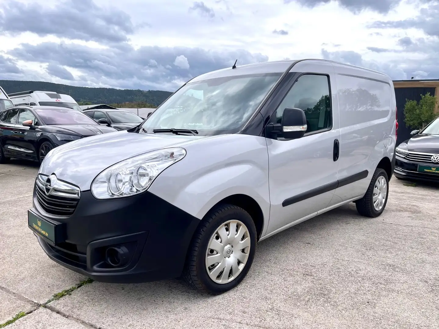Opel Combo D Kasten L1H1 Klima PDC Tüv neu Grau - 1