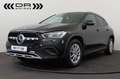 Mercedes-Benz GLA 180 BUSINESS SOLUTIONS 7-GTRONIC - NAVI - CAMERA crna - thumbnail 1