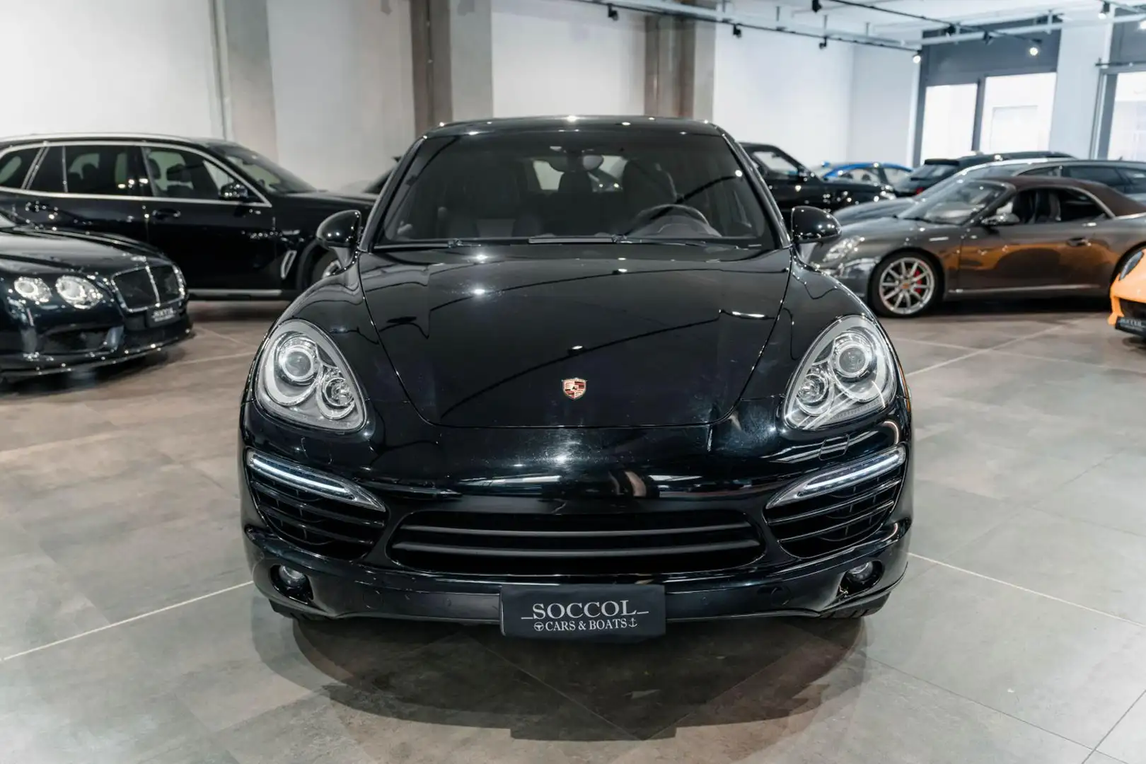 Porsche Cayenne 3.0 Diesel*PASM*SOSP ATTIVE + PNEOMATICHE* Noir - 2