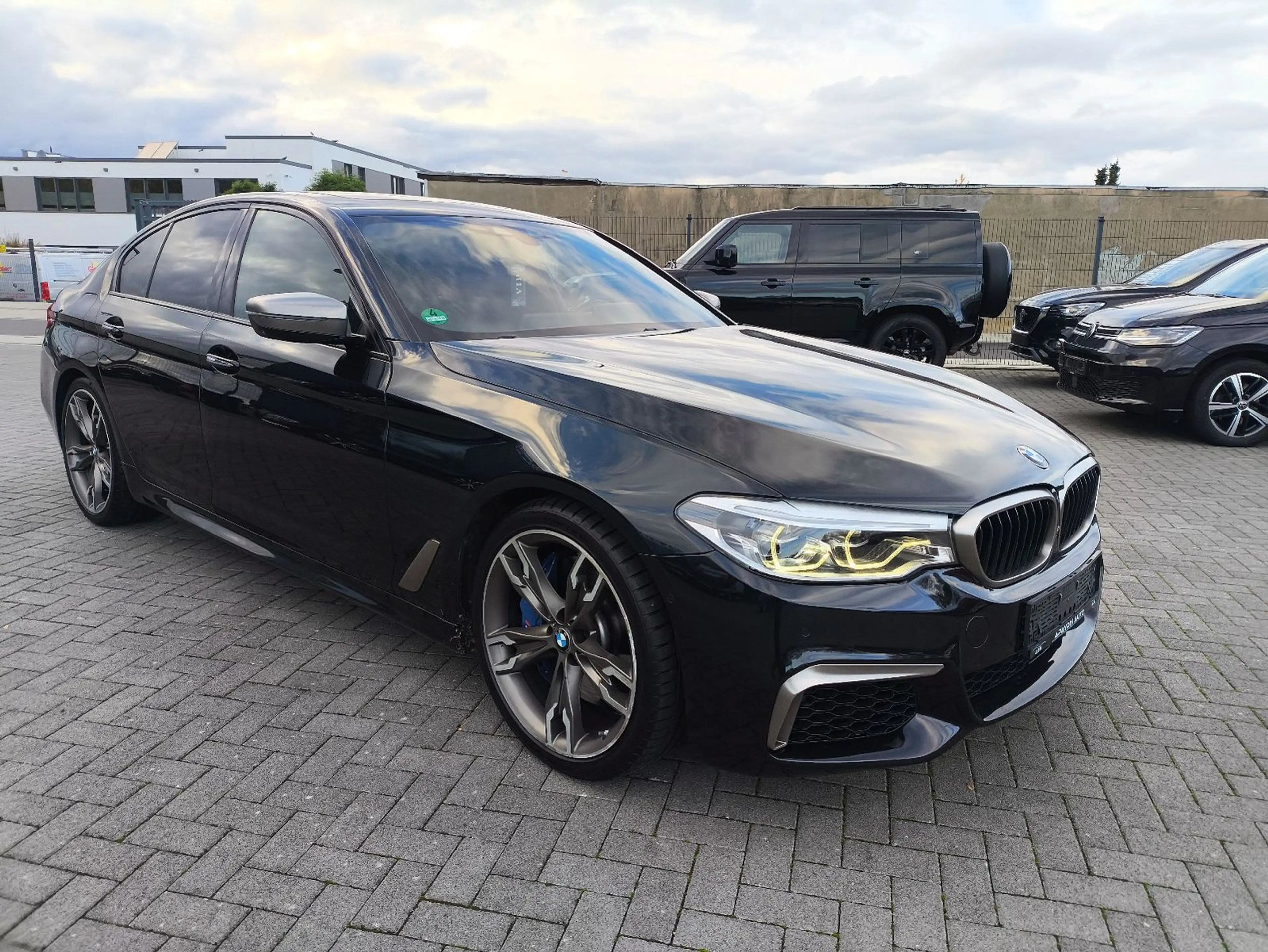 BMW 550 M550i xDrive,LEDER,KLIMA,SITZHEIZUNG — photo 2