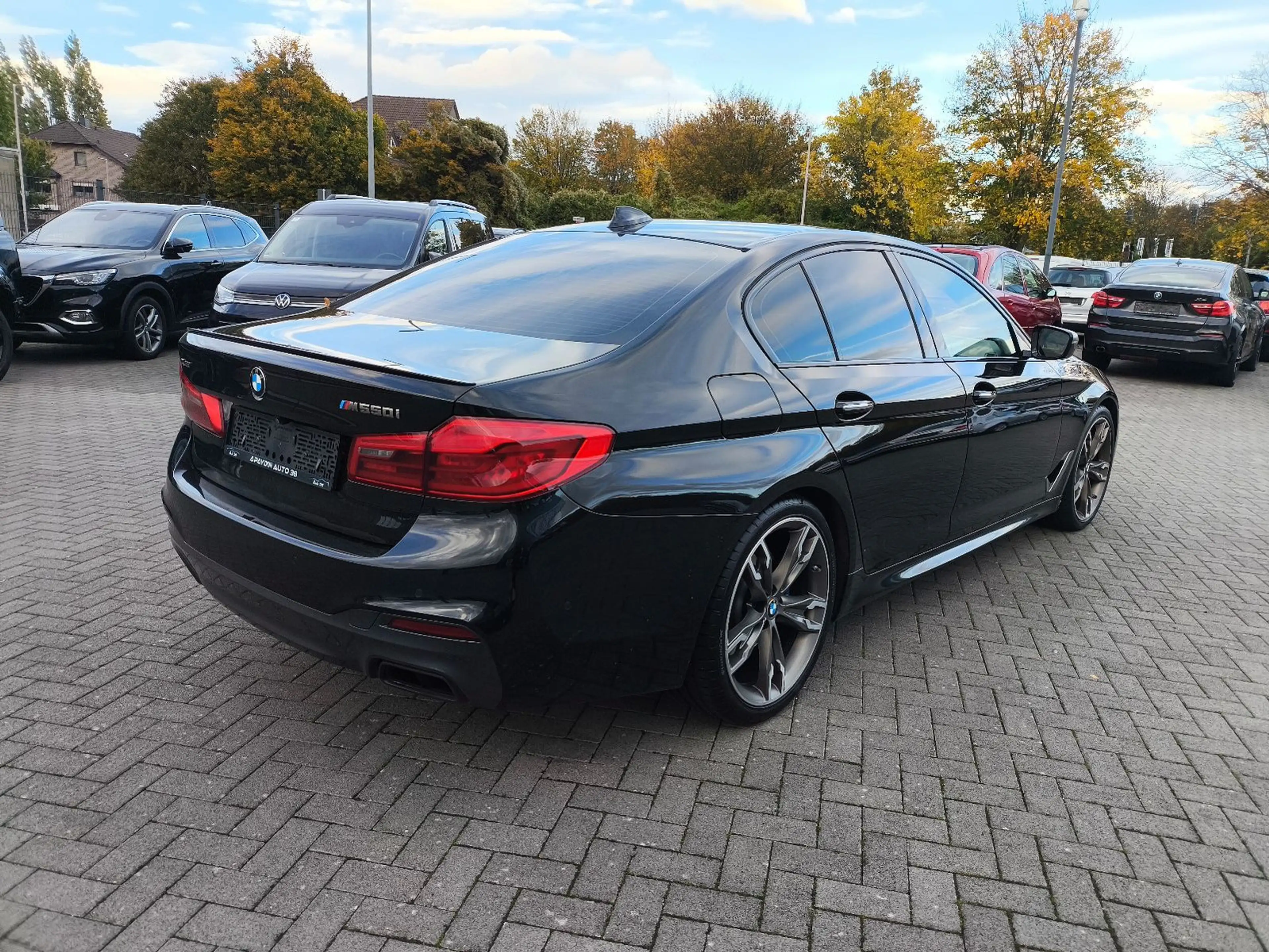 BMW 550 M550i xDrive,LEDER,KLIMA,SITZHEIZUNG — photo 6