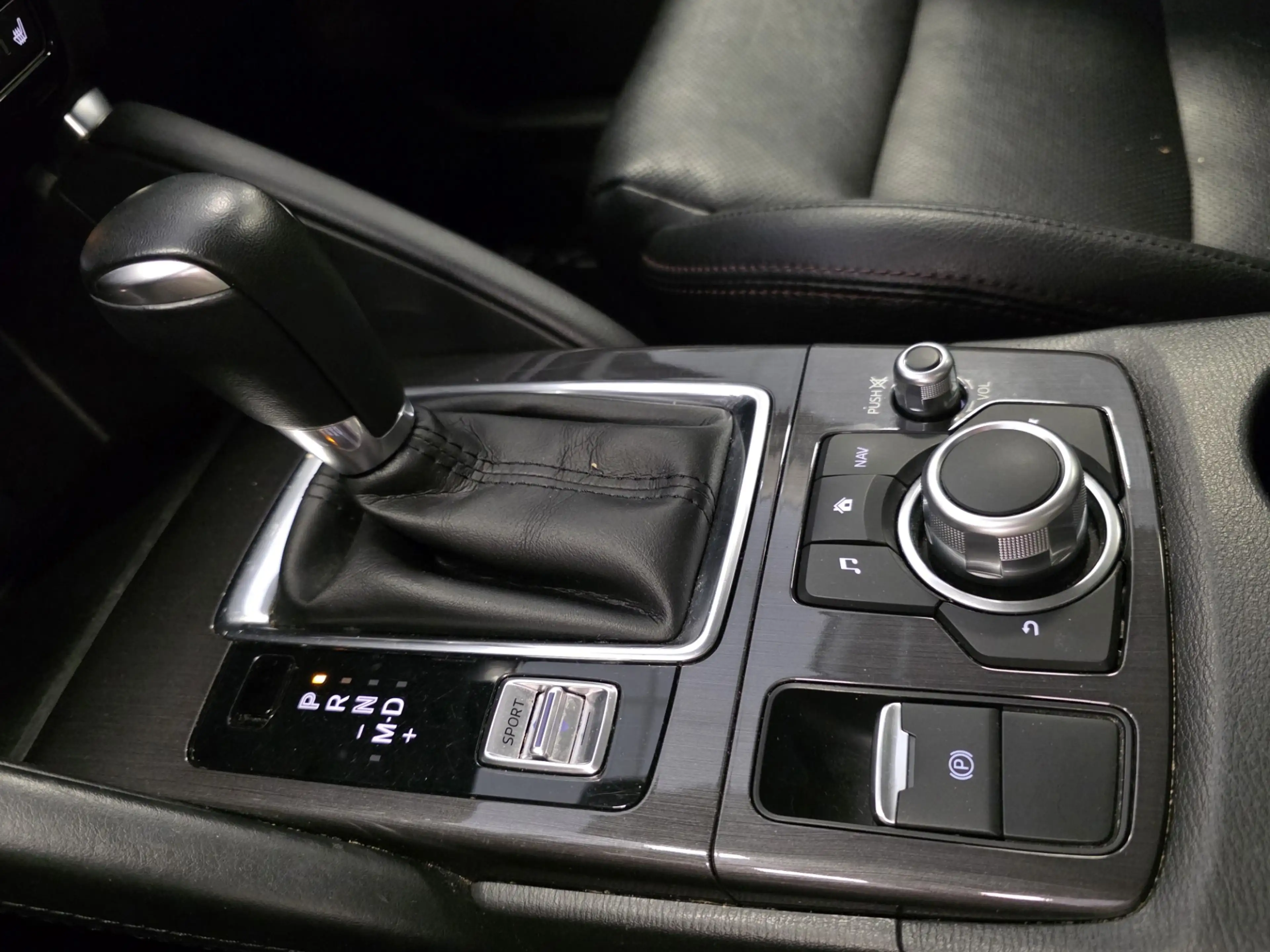 Mazda CX-5 2.0 SkyActiv-G 165 GT-M Line 2WD - AUTOMAAT - LEDE — photo 11