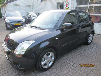 Suzuki Swift 1.3 Shogun