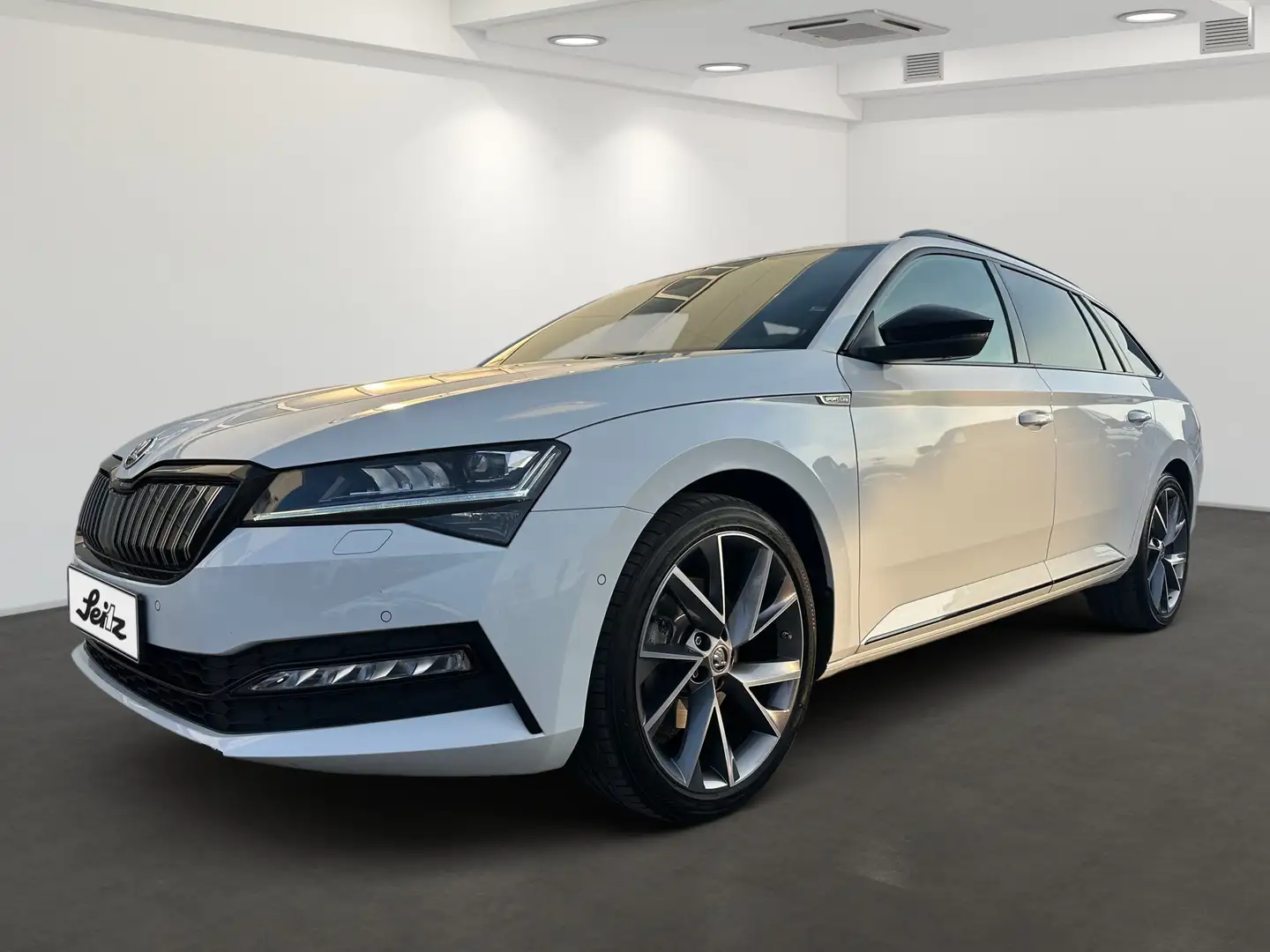 Skoda Superb Combi 1.4 TSI iV Sportline *AHK*MATRIX*STANDH* Weiß - 2