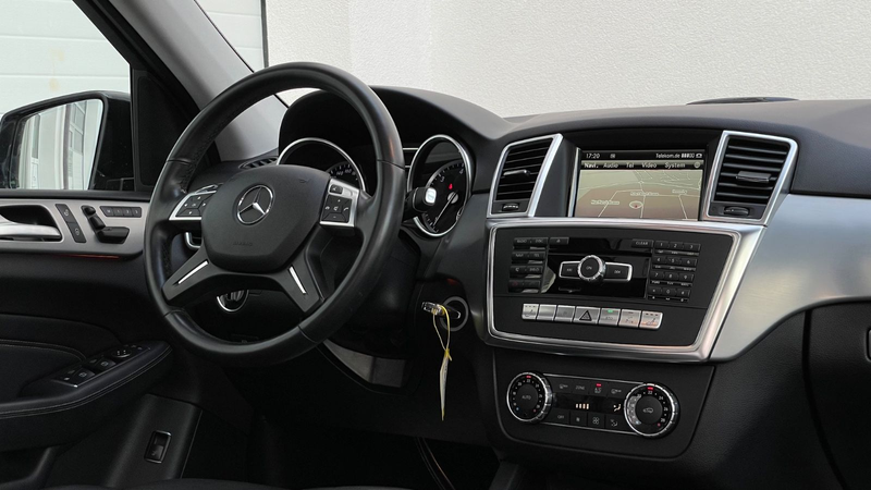 Mercedes-Benz ML 350 CDI BlueTec 4Matic*PANO*KAMERA*MEMORY*AHK — photo 7