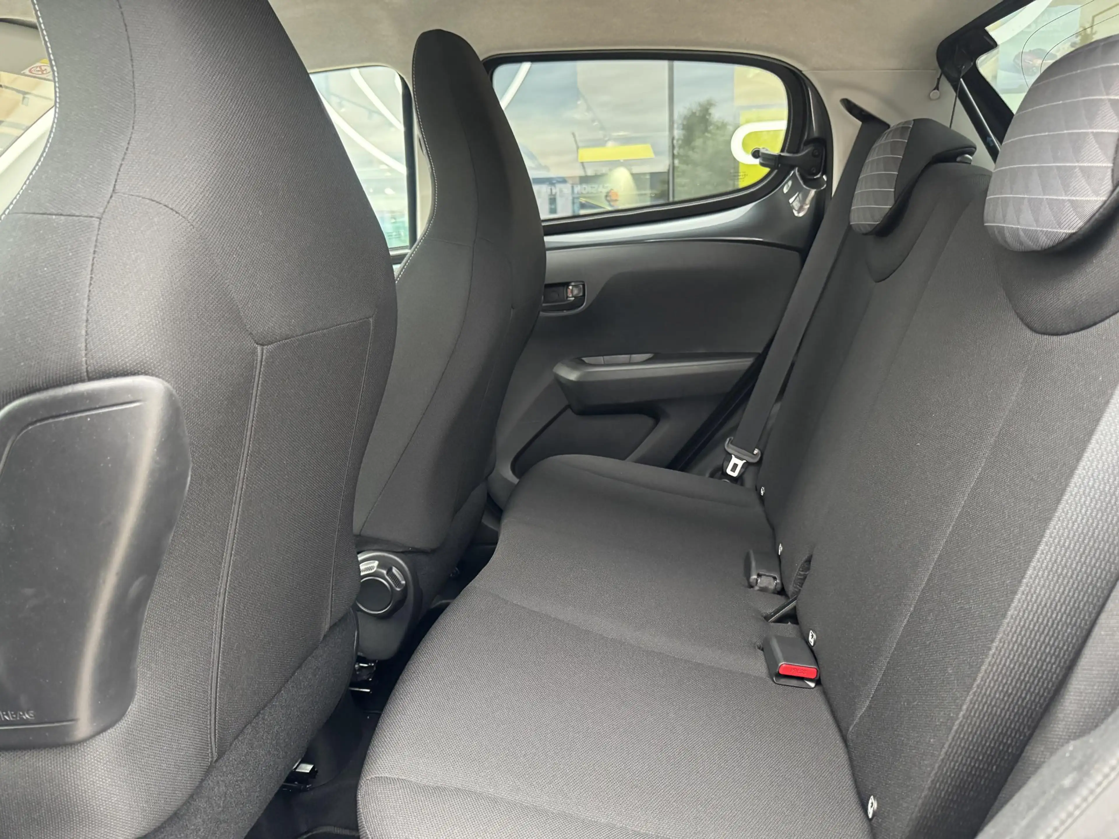 Peugeot 108 5-deurs Active 1.0 e-VTi 72pk | AIRCO | PACK DYNAM — photo 12