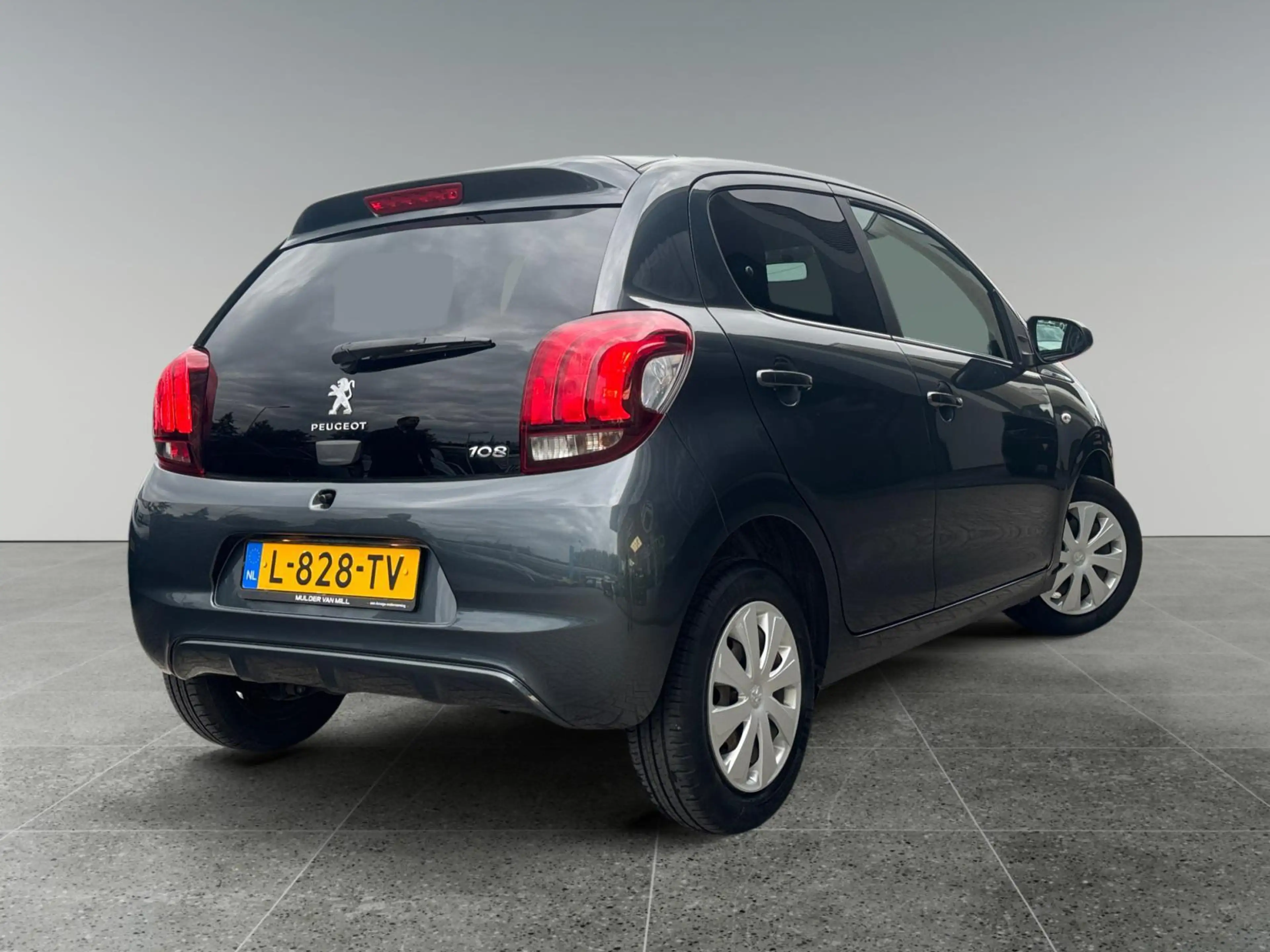 Peugeot 108 5-deurs Active 1.0 e-VTi 72pk | AIRCO | PACK DYNAM — photo 5