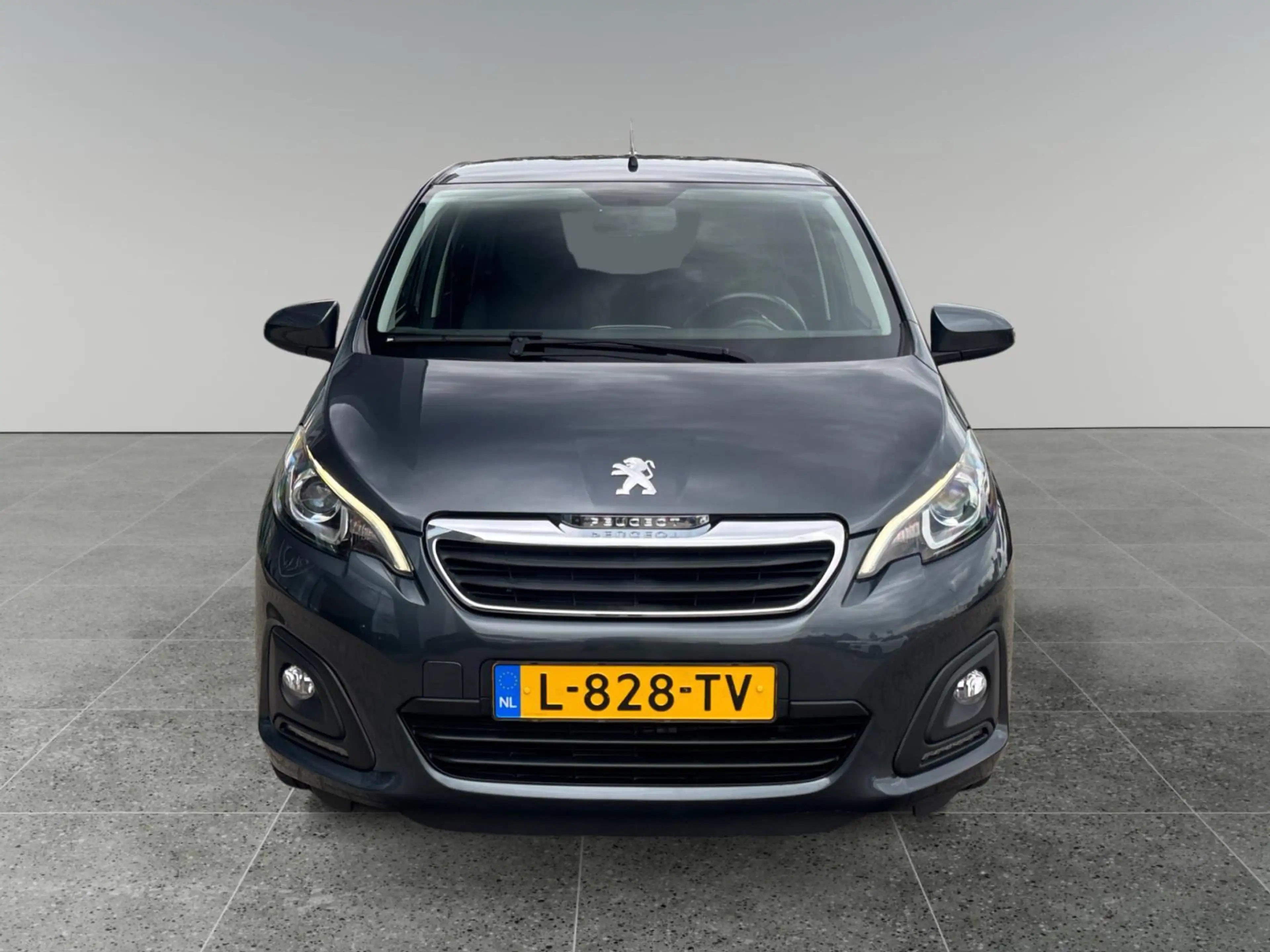 Peugeot 108 5-deurs Active 1.0 e-VTi 72pk | AIRCO | PACK DYNAM — photo 8