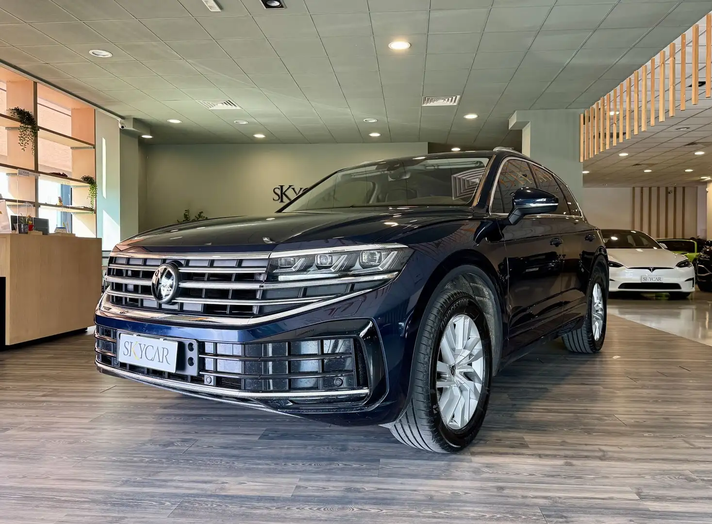 Volkswagen Touareg 3.0 V6 TDI SCR Elegance Blu/Azzurro - 1