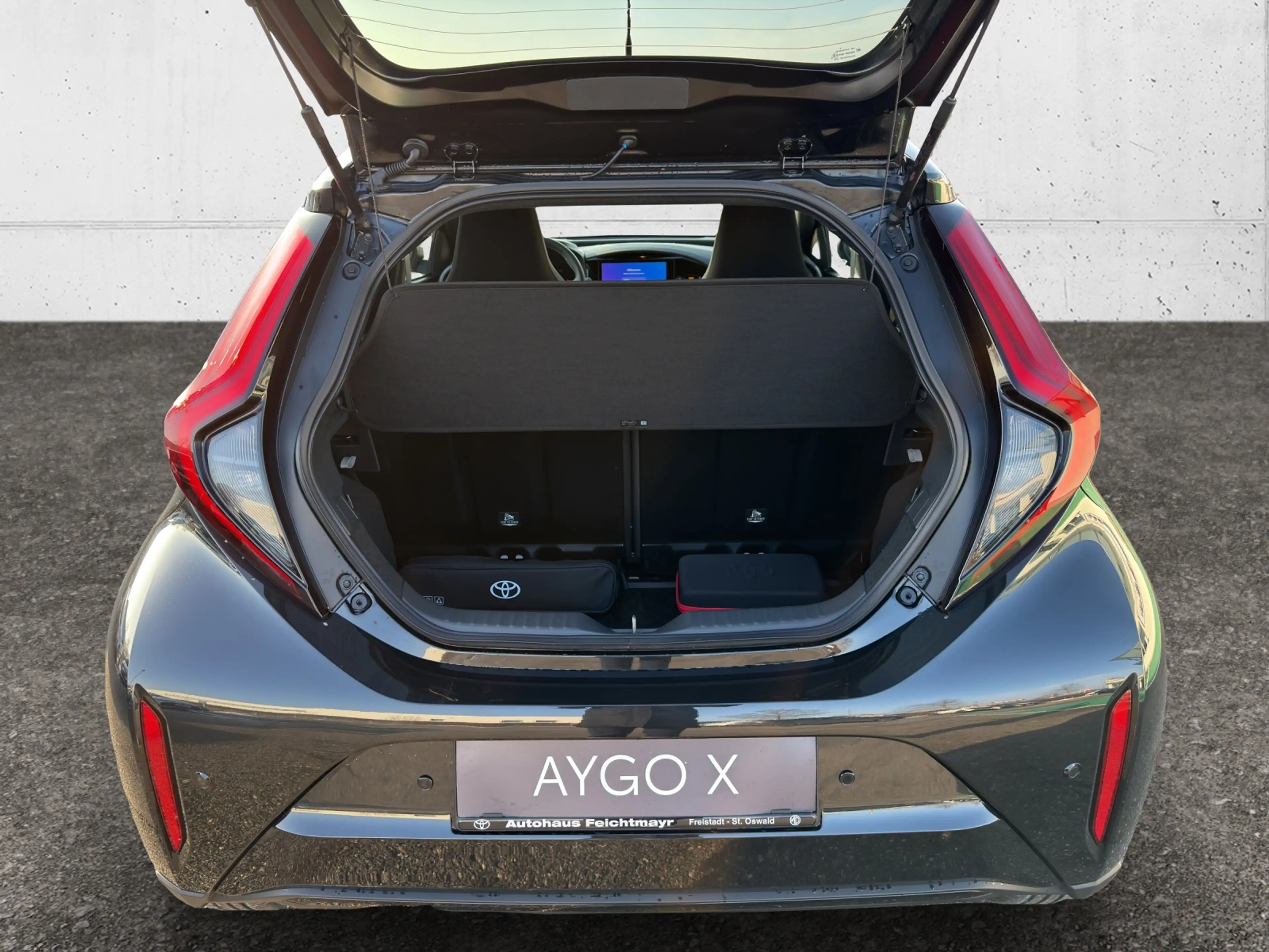 Toyota Aygo X X 1,5 VVT-i GR-S 5t. — photo 4