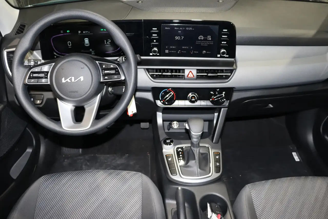 Kia Seltos снимка Kia Seltos