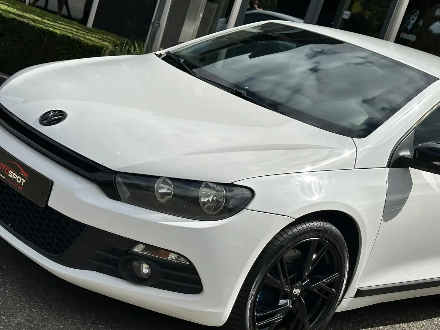 Volkswagen Scirocco 2.0 TSI Weiß - 2