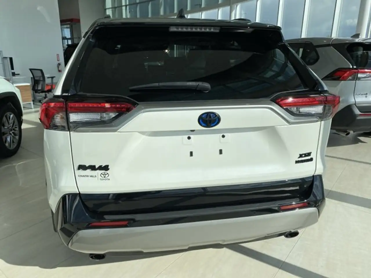 Toyota RAV 4 снимка Toyota RAV 4