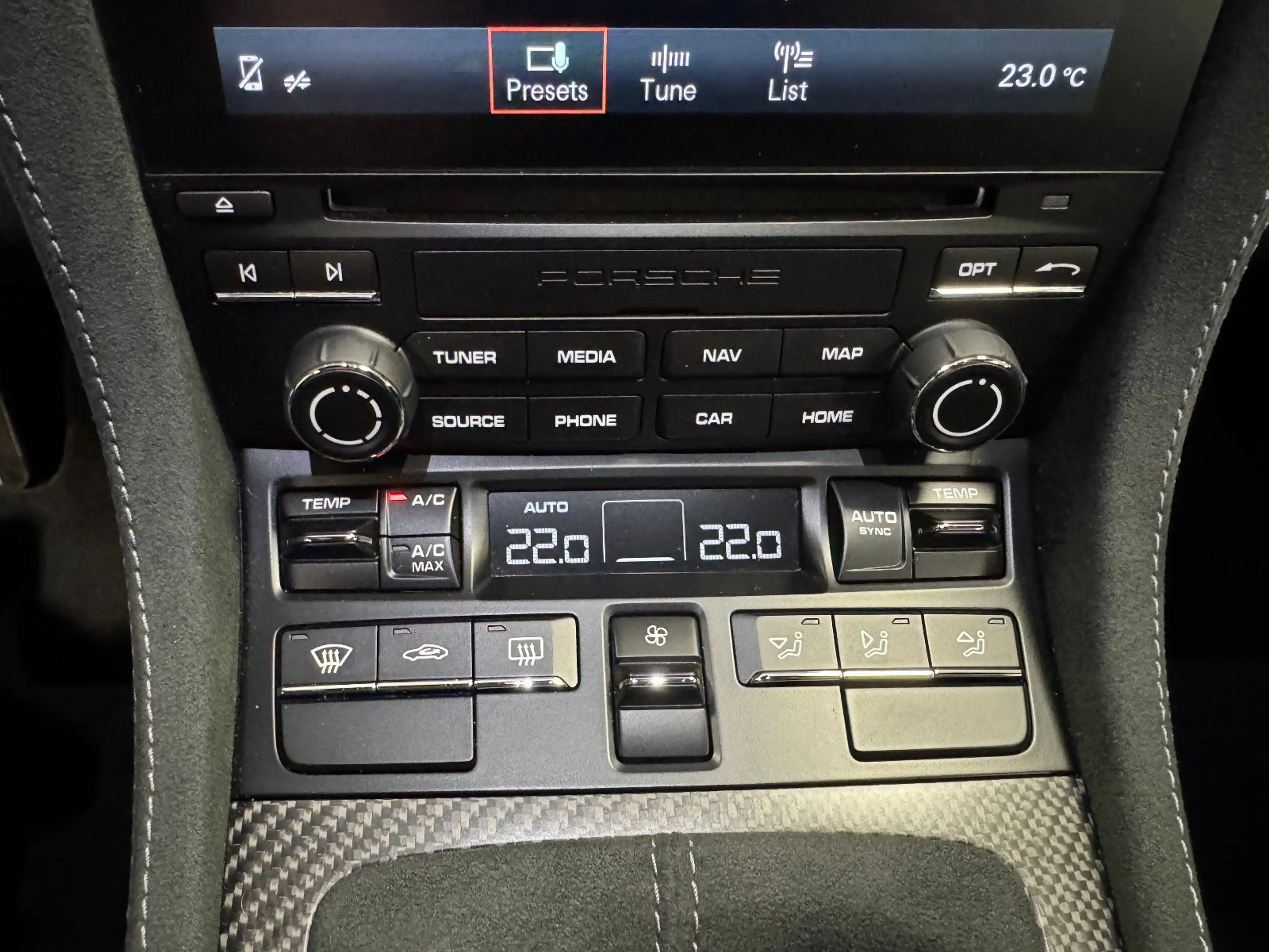 Porsche Cayman 718 Cayman GT4 RS Weissach Lift Bose DAB+ Kamera — photo 12