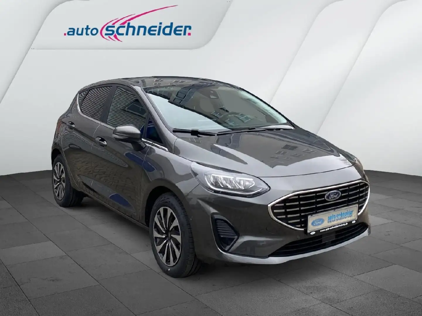 Ford Fiesta Titanium X Grau - 2