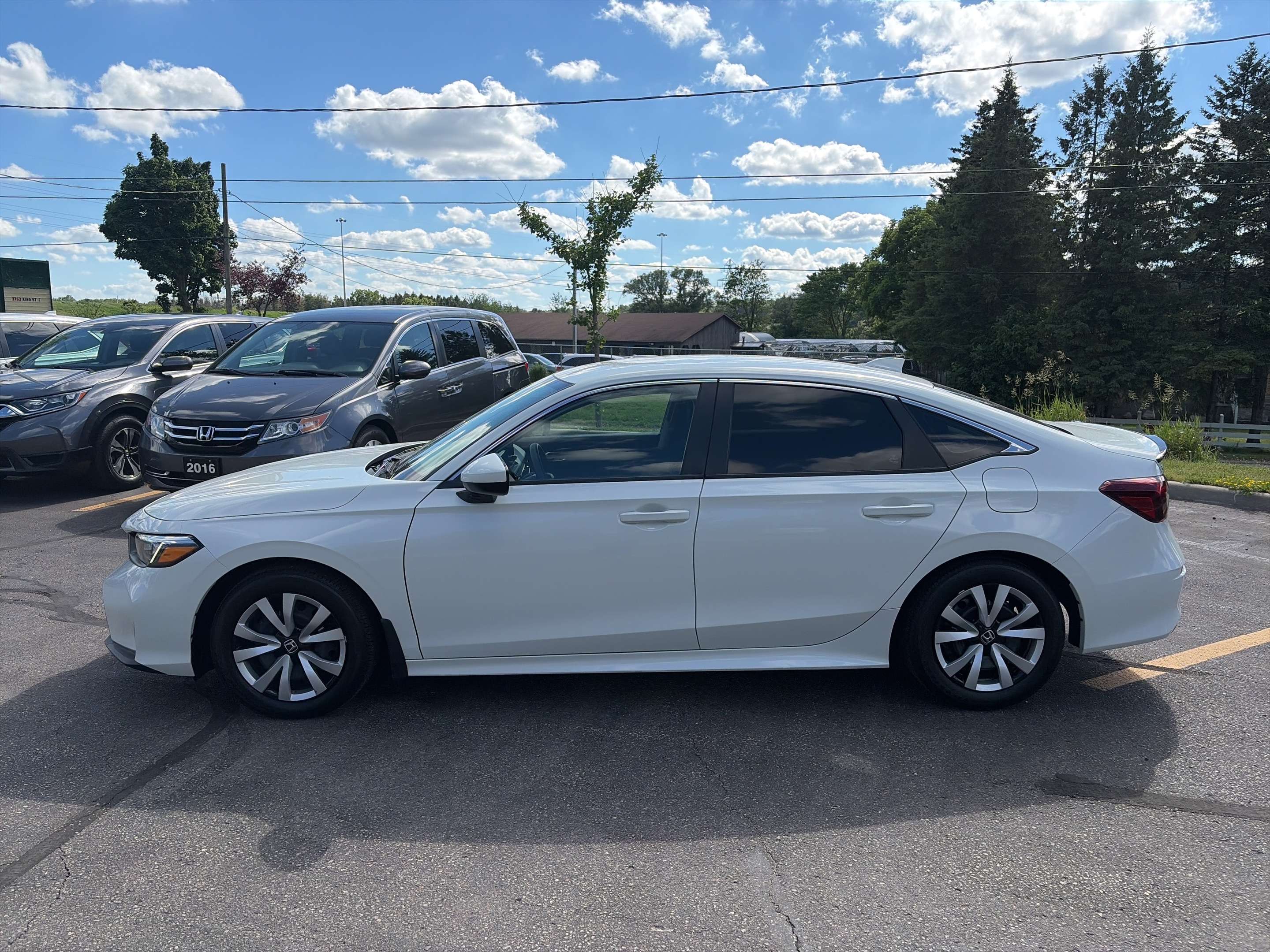 2025 Honda Civic LX — снимка 1