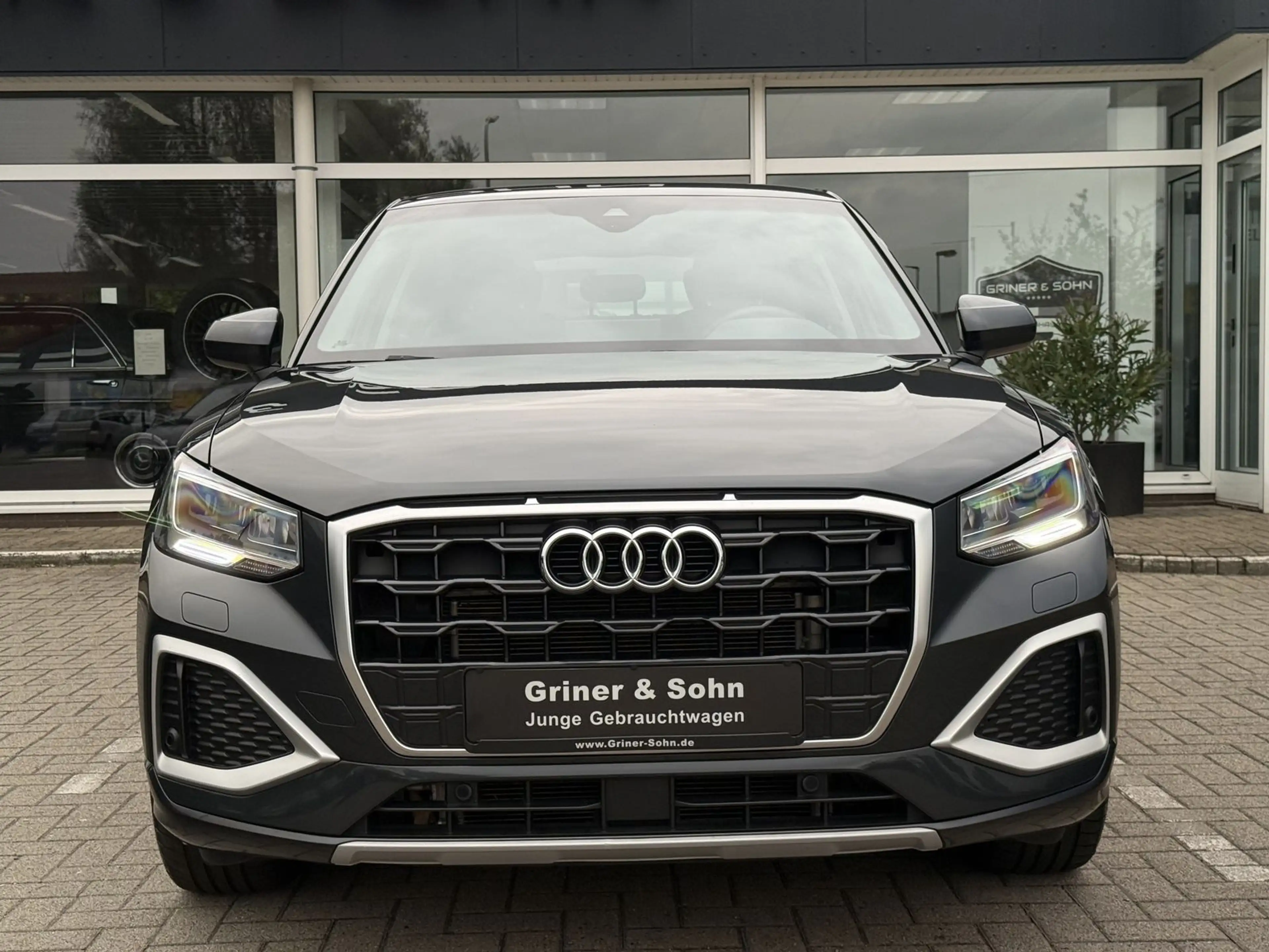 Audi Q2 35 TFSI Advanced,Virtual,R-Kamera,2-Zonen — photo 2