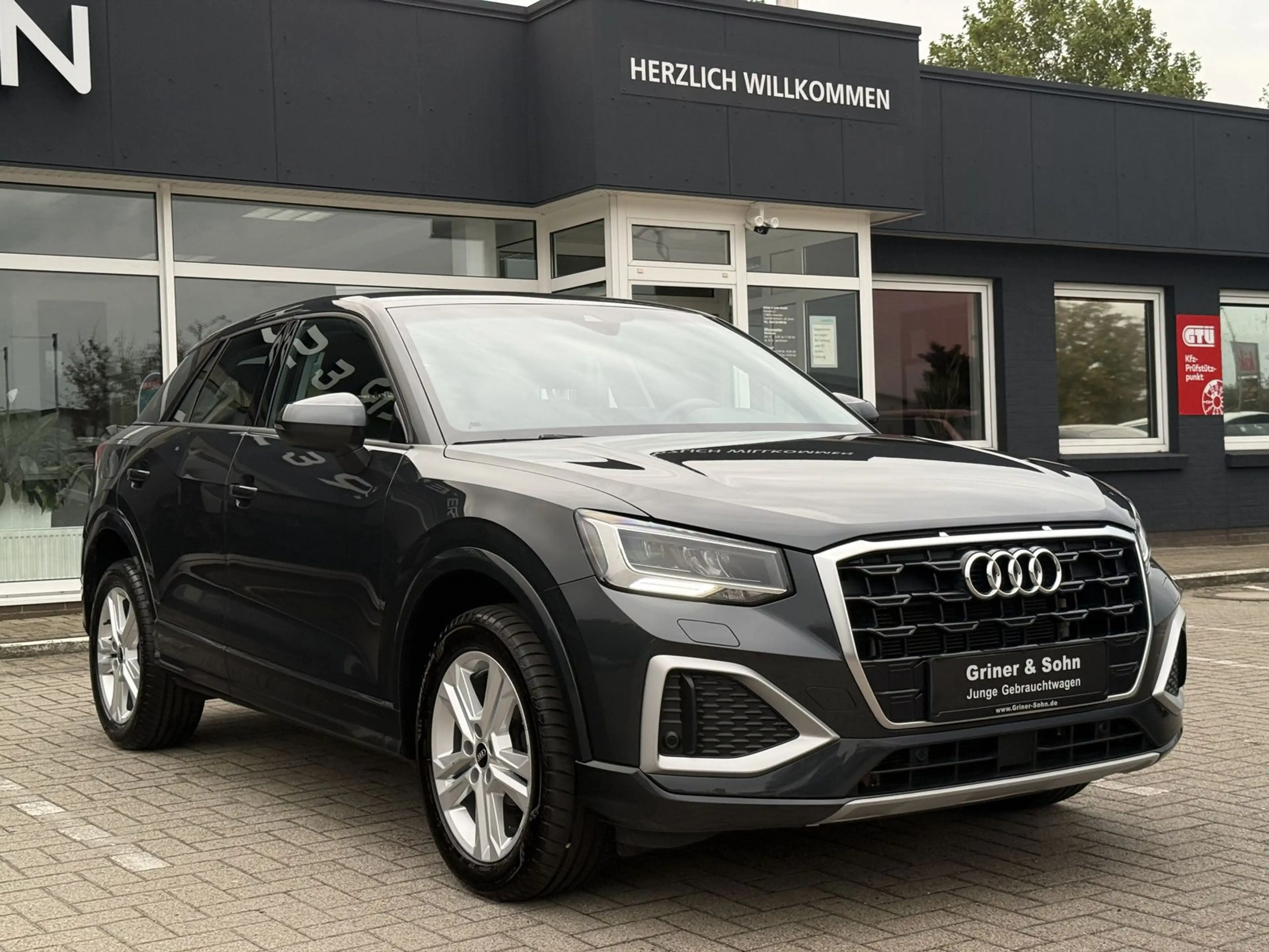 Audi Q2 35 TFSI Advanced,Virtual,R-Kamera,2-Zonen — photo 3