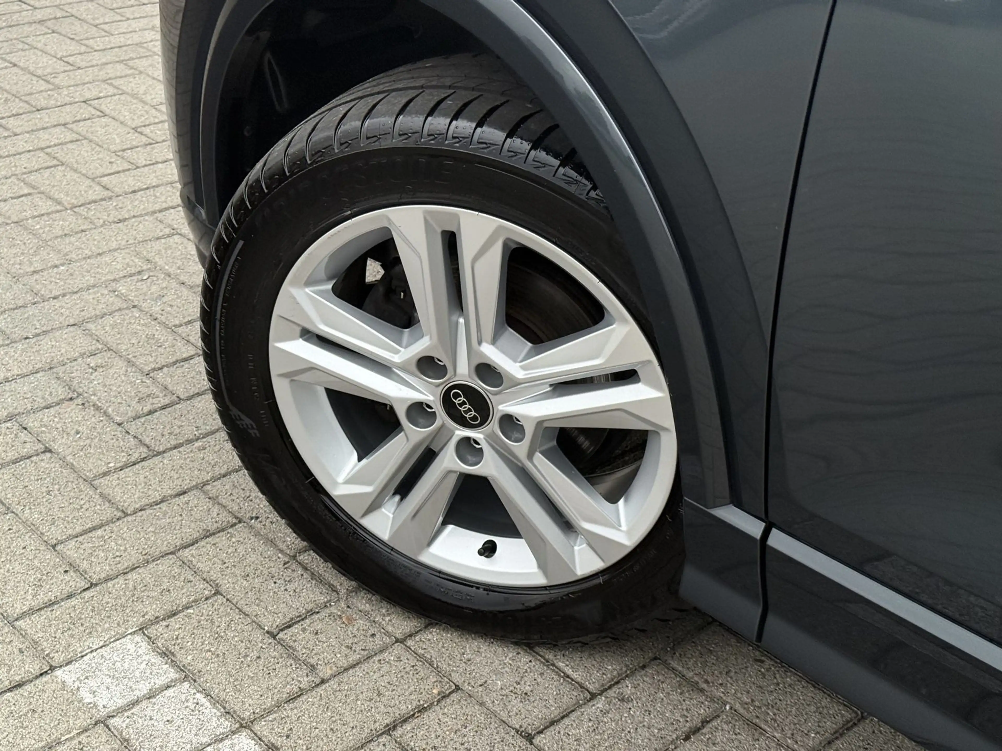 Audi Q2 35 TFSI Advanced,Virtual,R-Kamera,2-Zonen — photo 10
