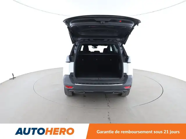 Peugeot 5008 view 16