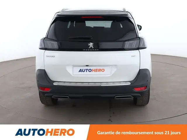 Peugeot 5008 view 5