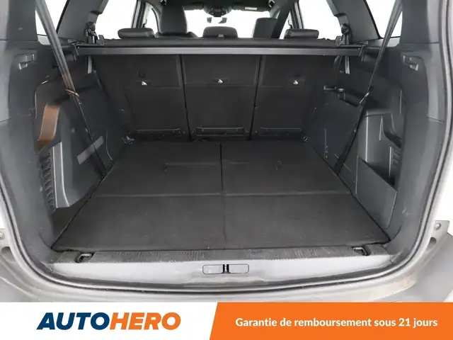 Peugeot 5008 view 17