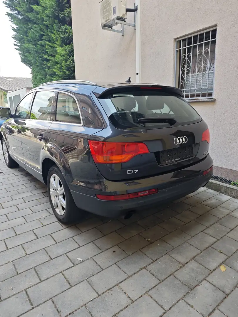 Audi Q7 3.0 TDI DPF quattro tiptronic 7 Sitzer - 2