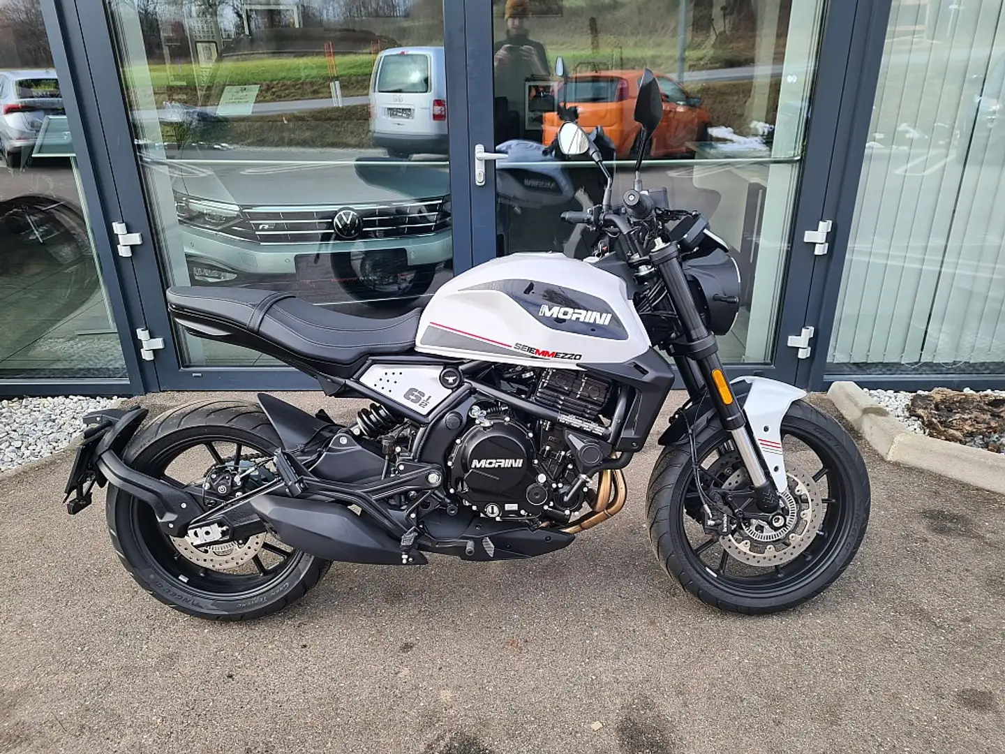 Moto Morini STR Seiemmezzo Weiß - 2