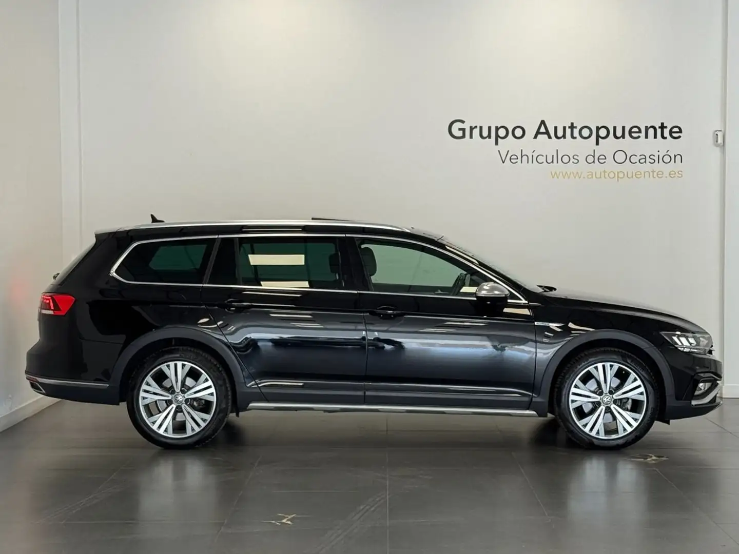 Volkswagen Passat alltrack Negro - 2
