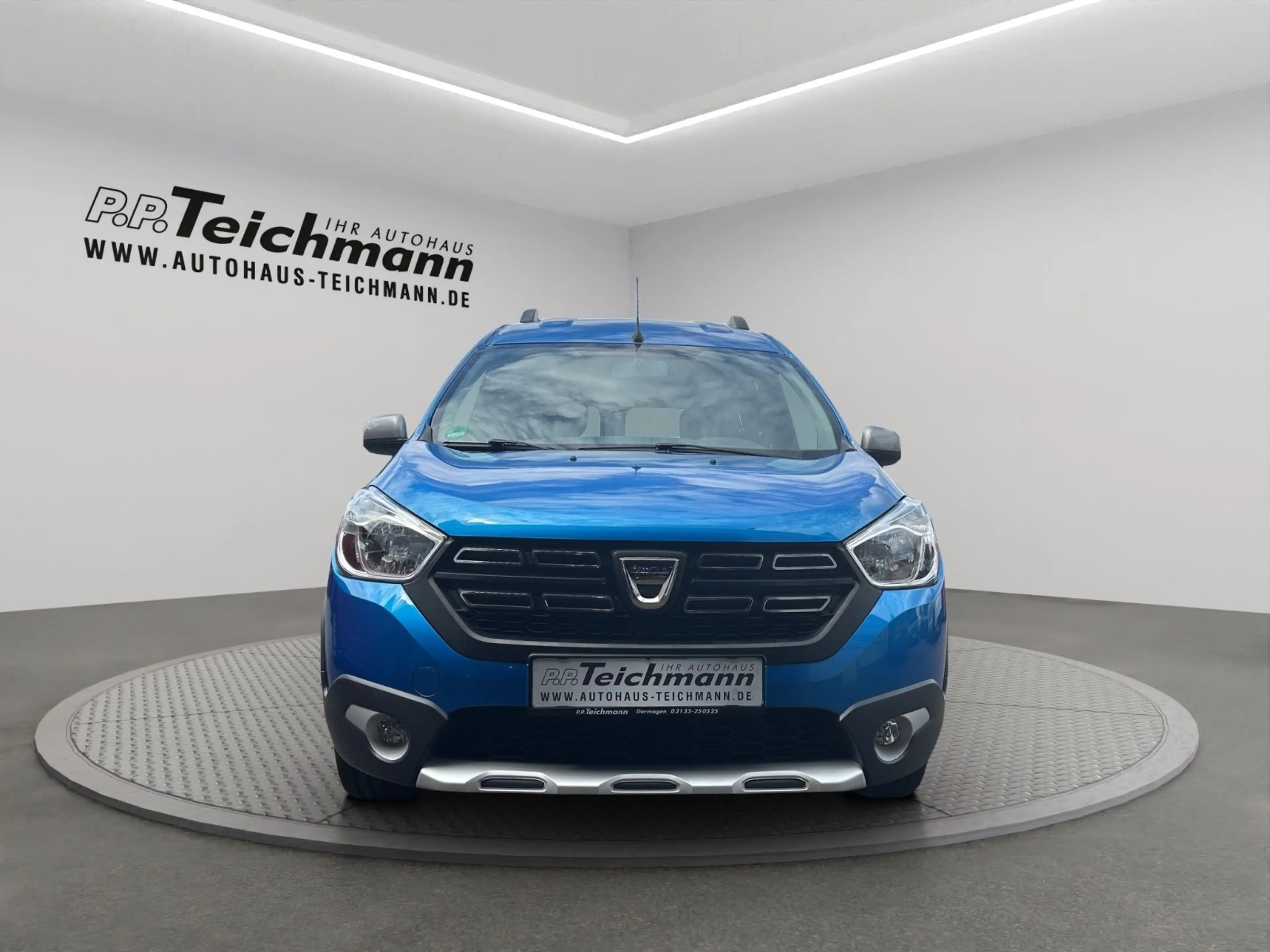Dacia Dokker TCe 130 Stepway Plus — photo 2