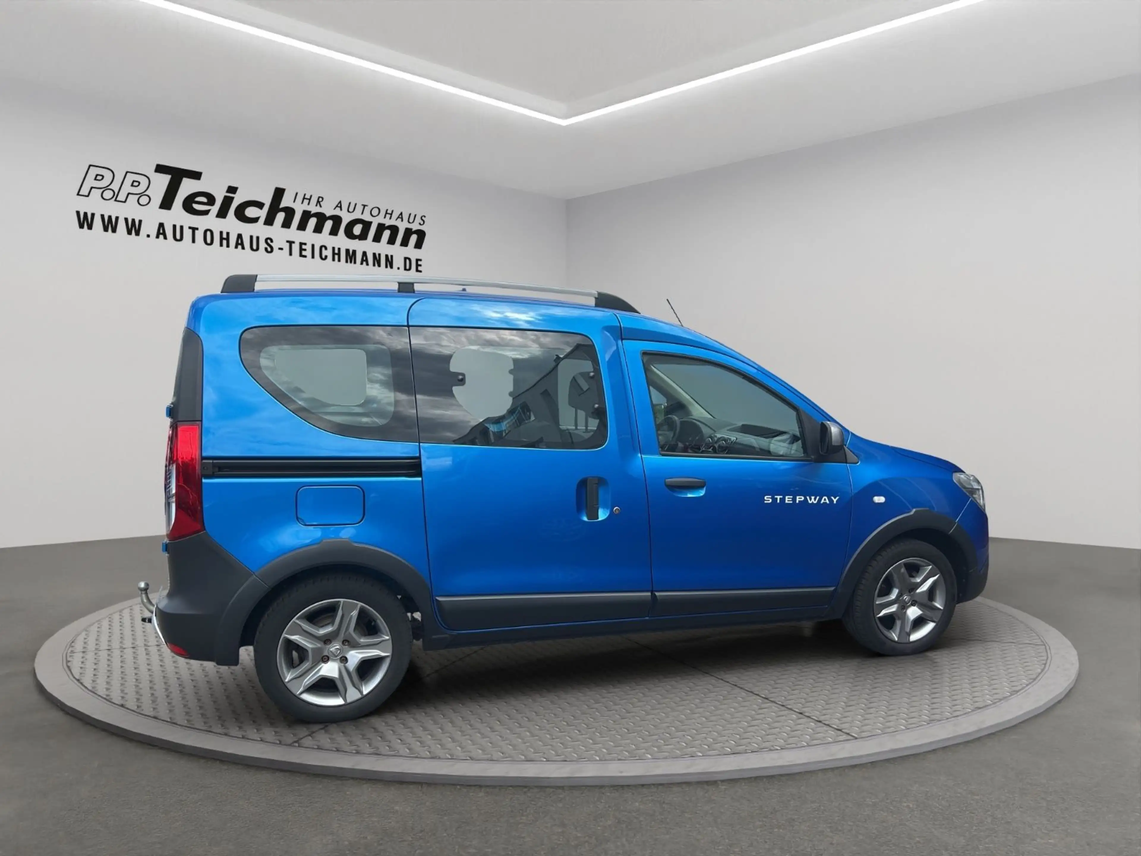 Dacia Dokker TCe 130 Stepway Plus — photo 4