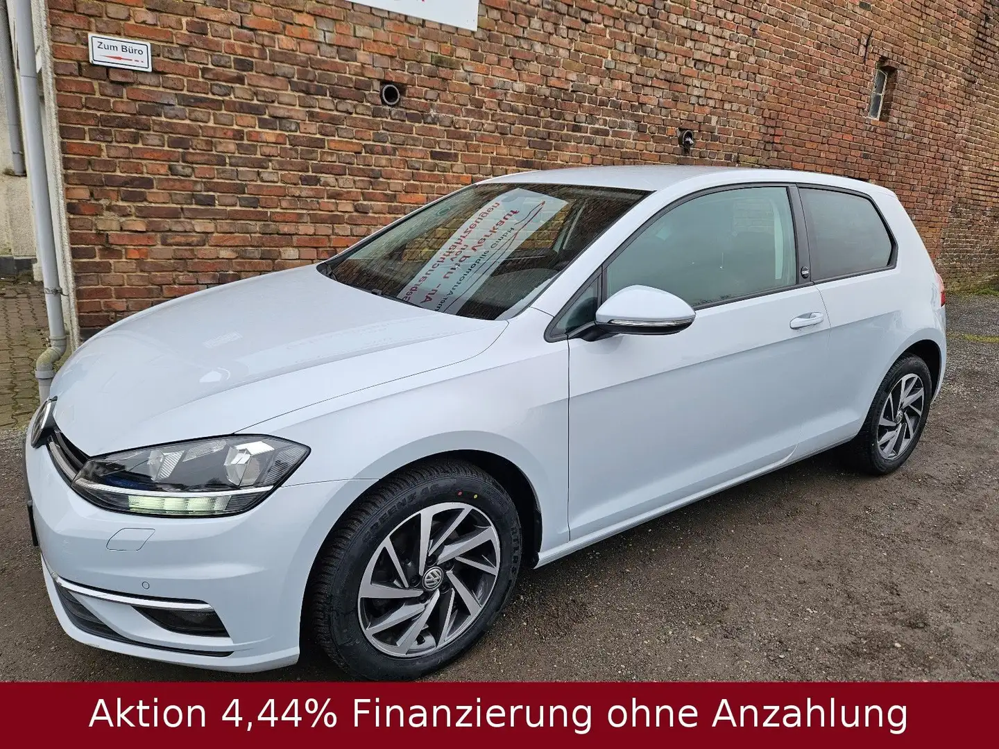 Volkswagen Golf Sound | TüV neu Argent - 1