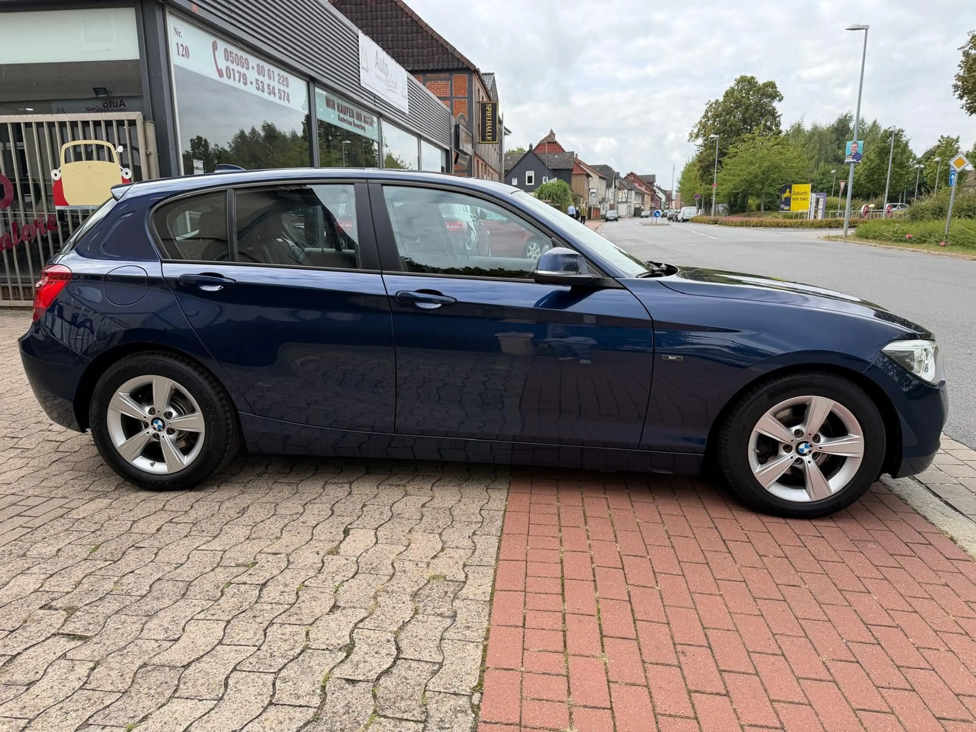 BMW 120 d |Automatik|TÜV/AU NEU|Navi|Alu — photo 9