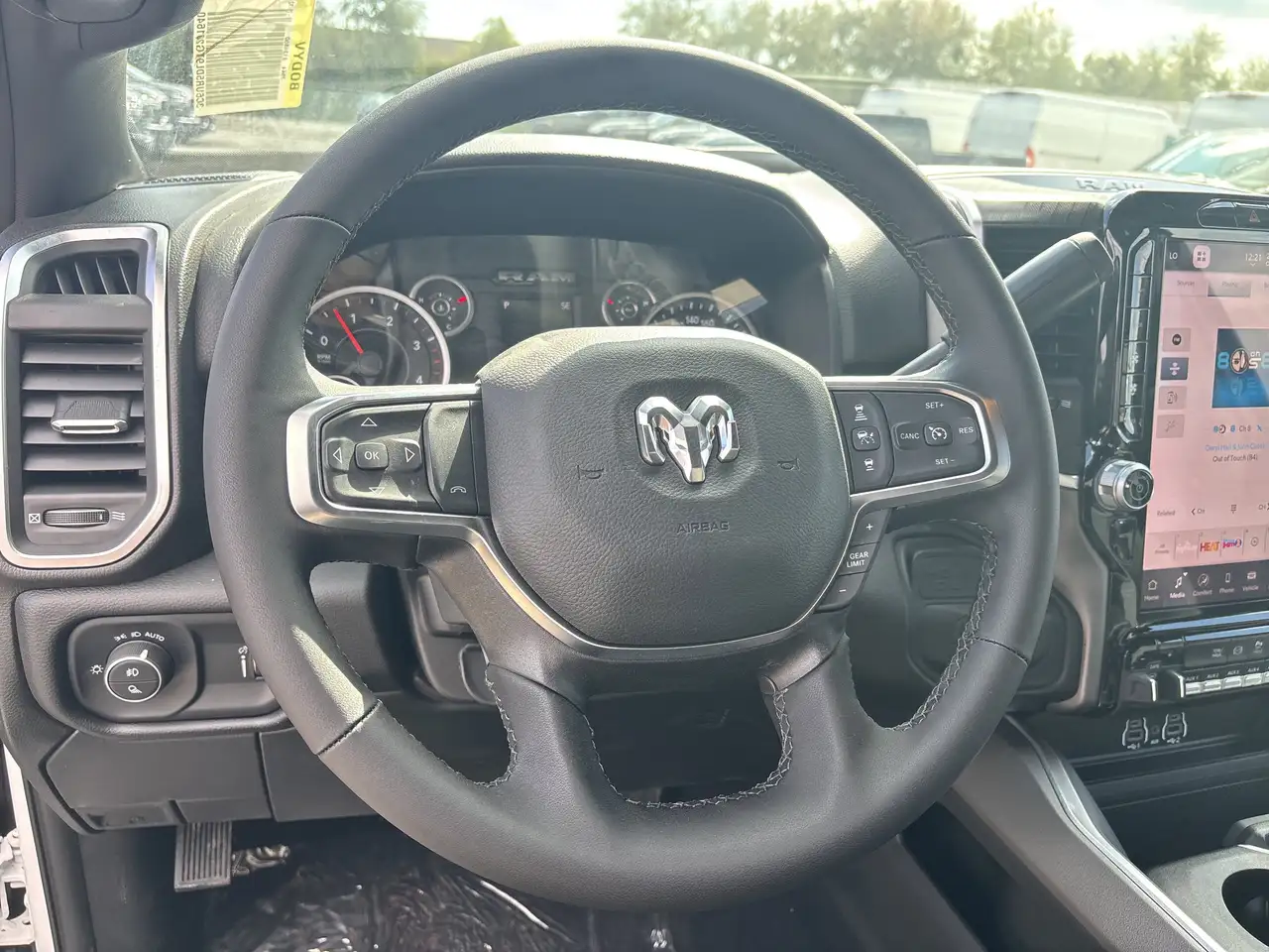 RAM 2500 снимка RAM 2500