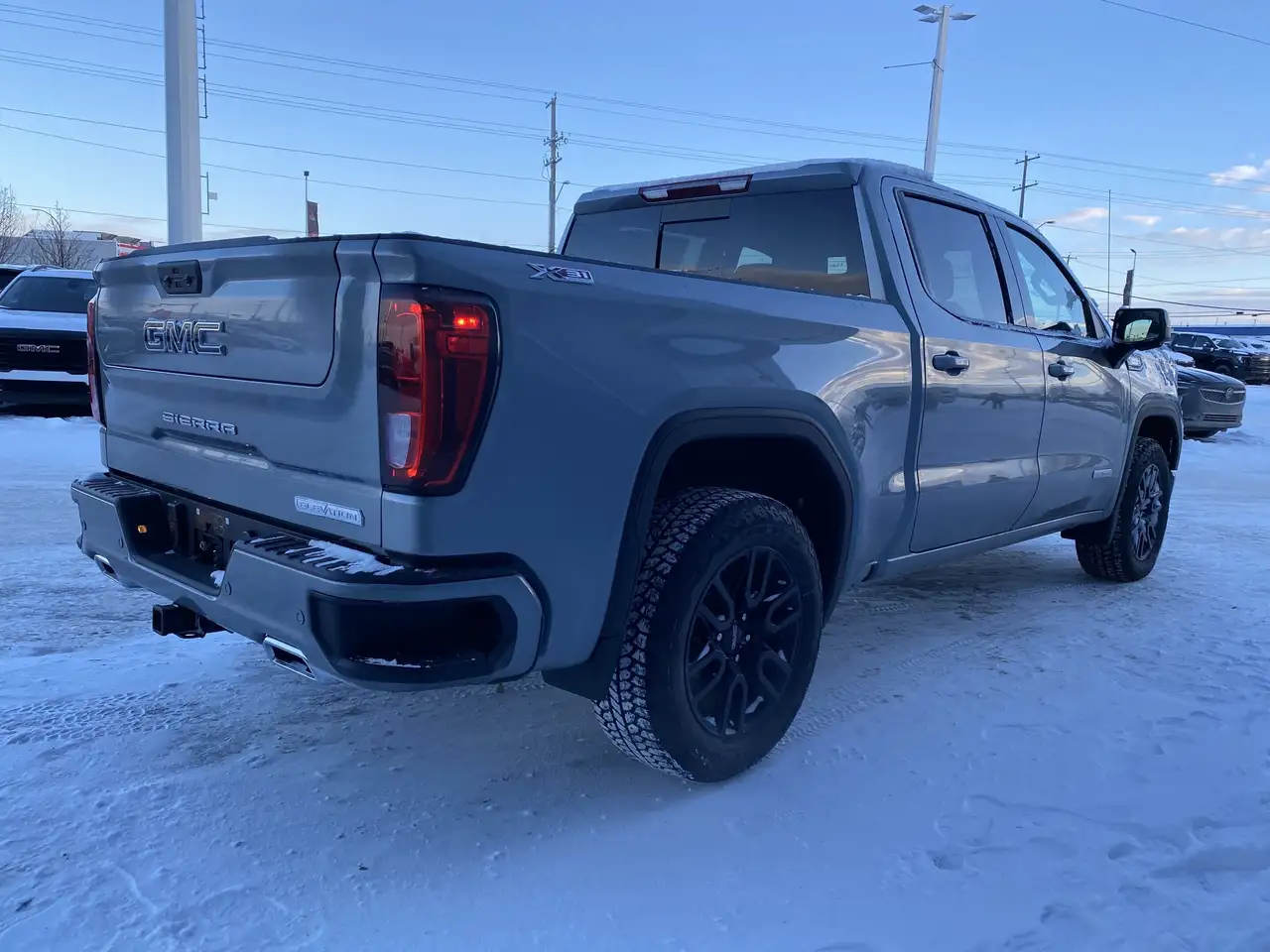 GMC Sierra 1500 снимка GMC Sierra 1500