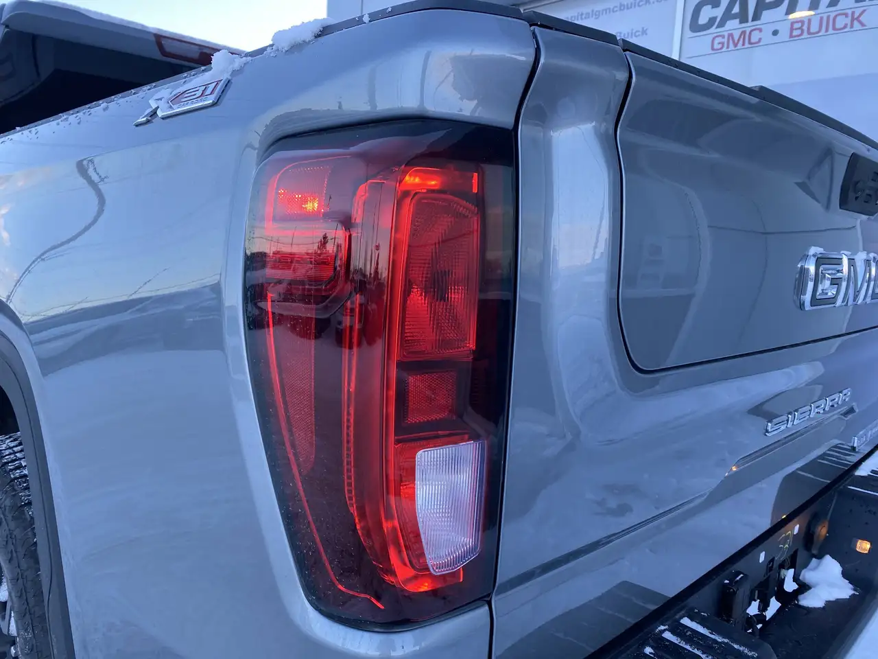 GMC Sierra 1500 снимка GMC Sierra 1500