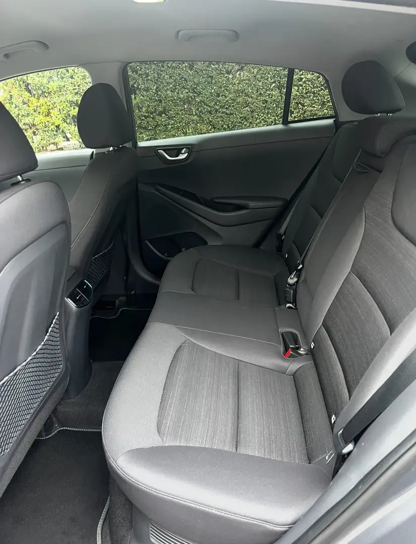 Hyundai IONIQ 1.6 hybrid Prime 6dct - 2