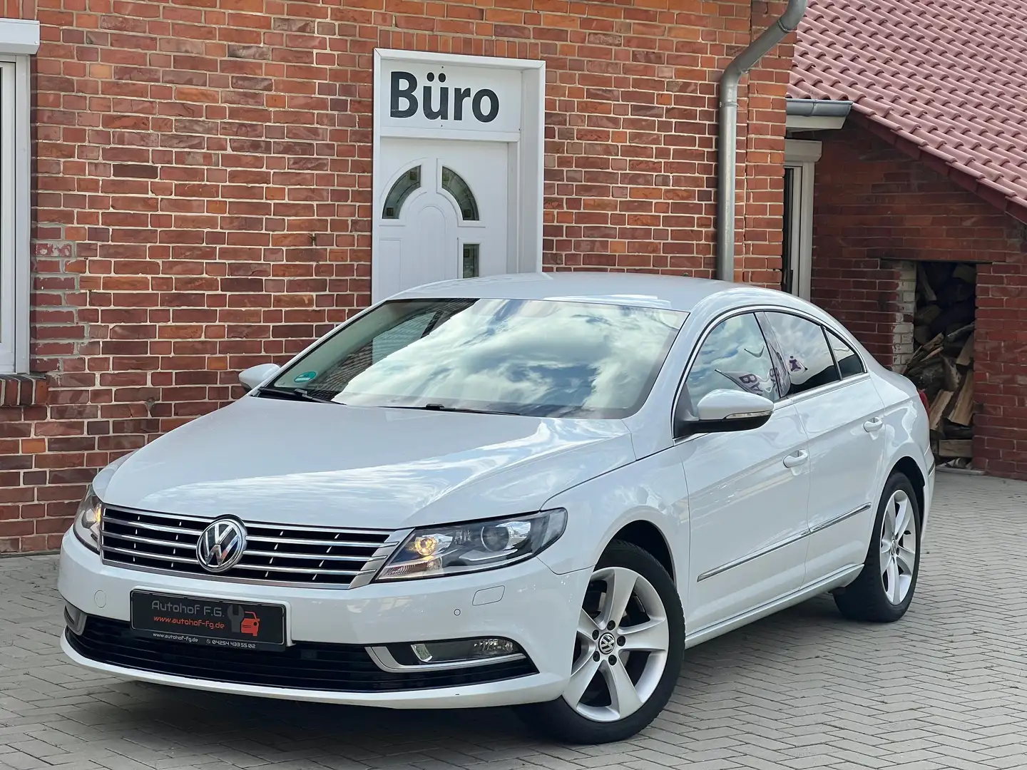 Volkswagen CC CC BMT*SHZ/NAVI/PDC/TEMPOMAT/BIXENON/SPORT/TOP* Wit - 1