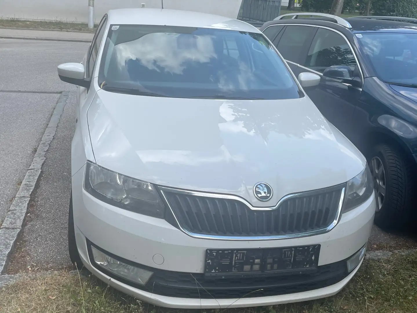 Skoda Rapid/Spaceback Rapid 1,2 Active TSI Green tec Active Weiß - 1