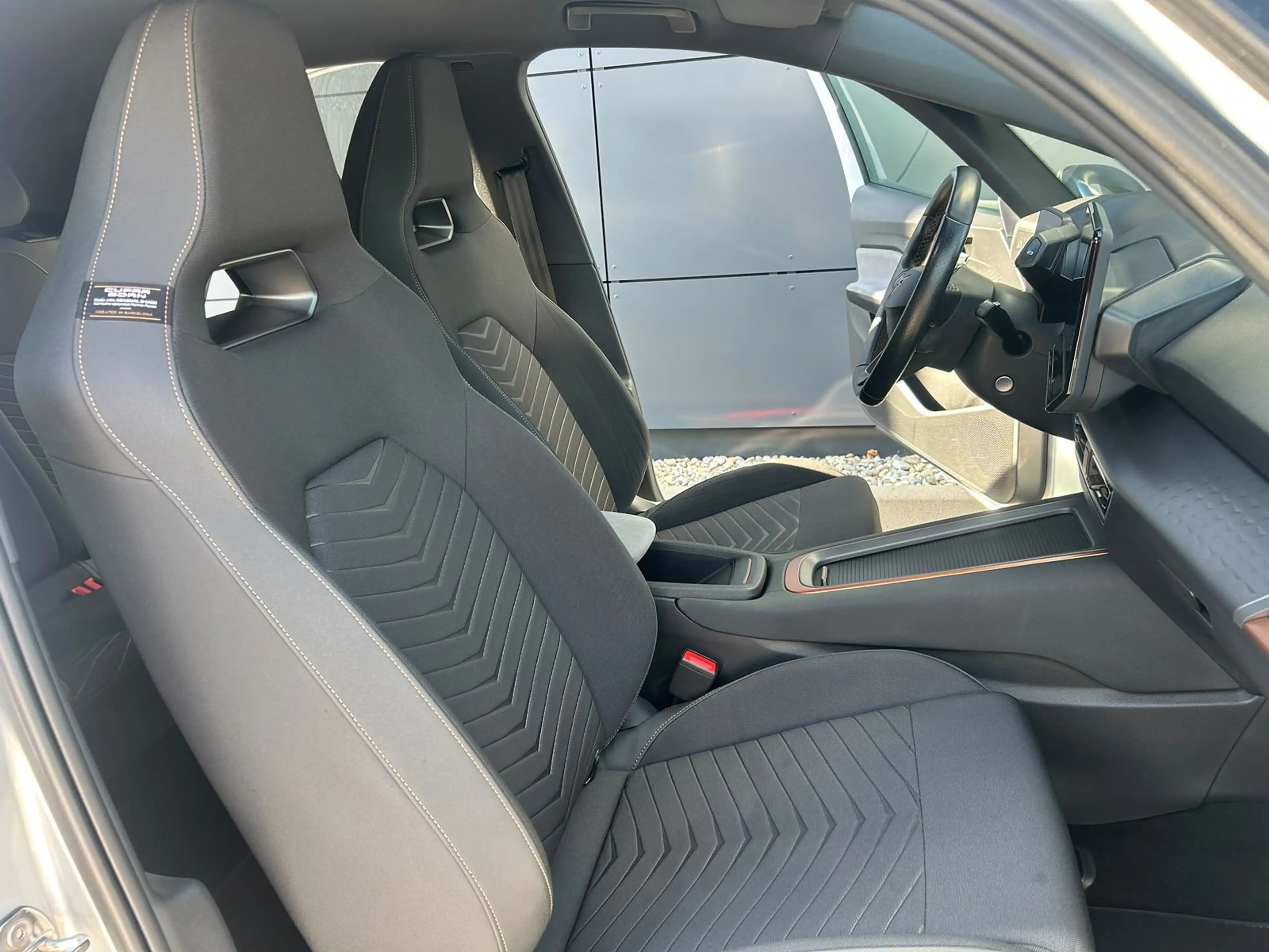 CUPRA Born 170 kW 58 kWh LED NAVI RFK ACC SH CarPlay — photo 10