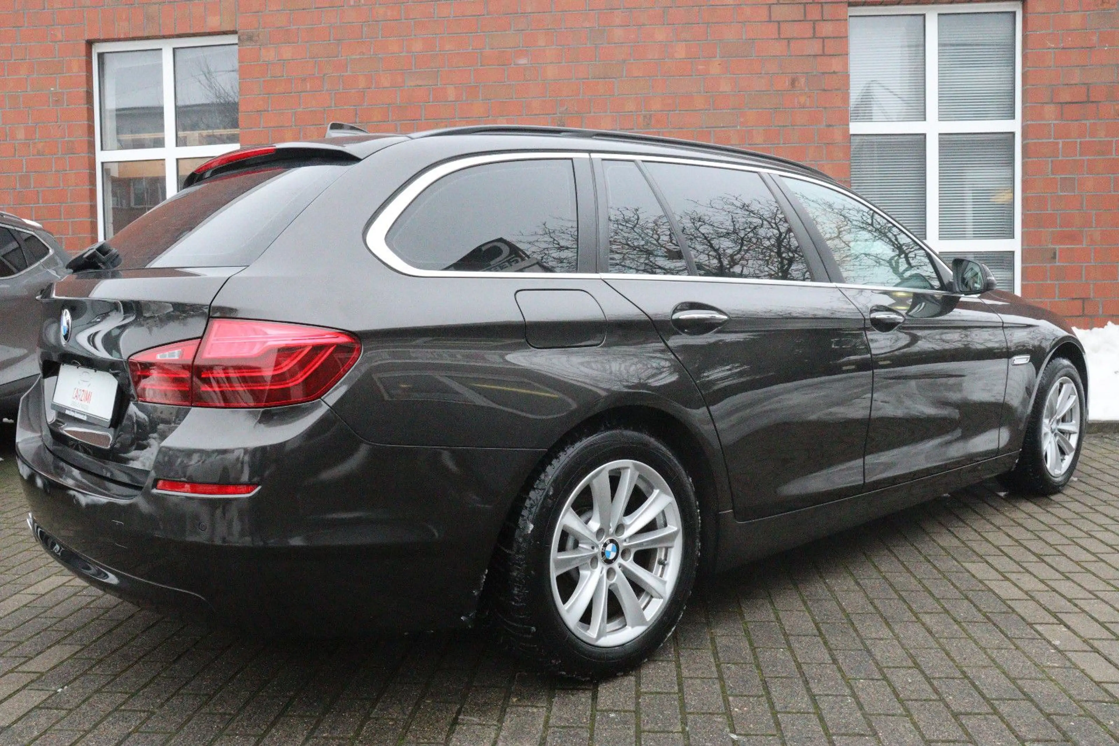 BMW 525 d xDrive Touring Aut. Bi-Xenon AHK — photo 5