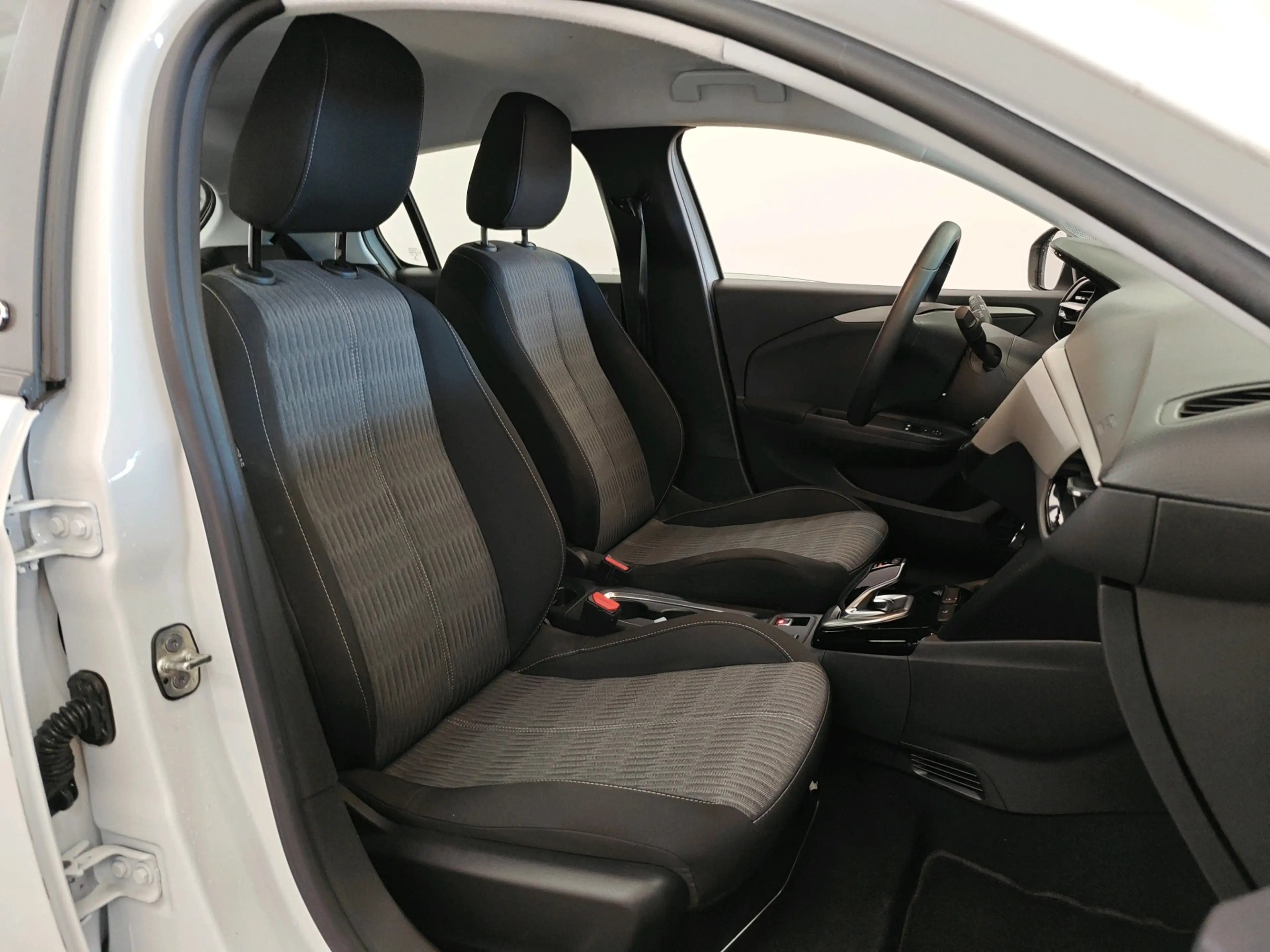 Opel Corsa-e 50 kWh 136pk Edition | SOH 89% | Achteruitrijcamer — photo 6