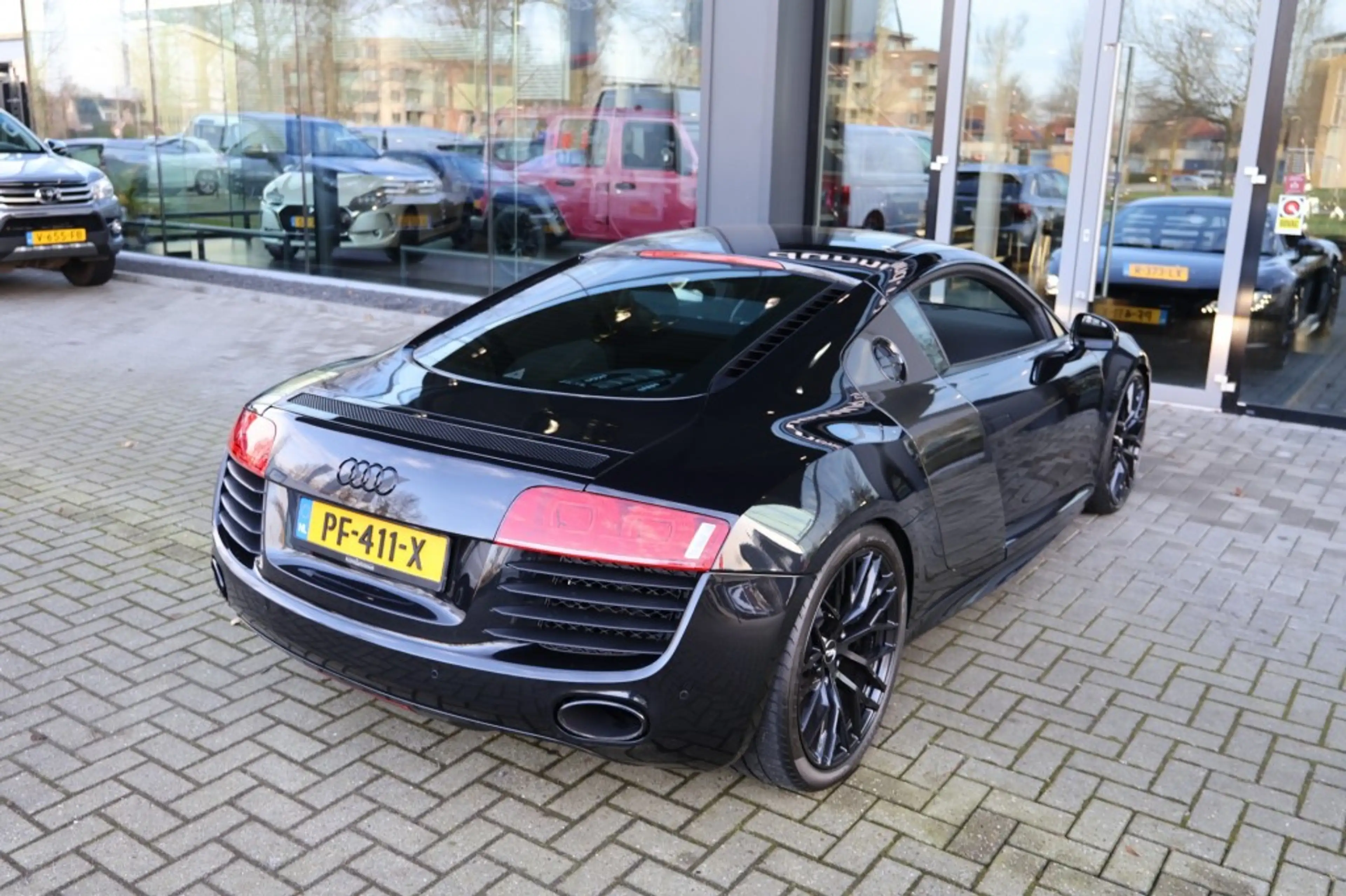 Audi R8 4.2 V8 FSI *CARBON* — photo 15