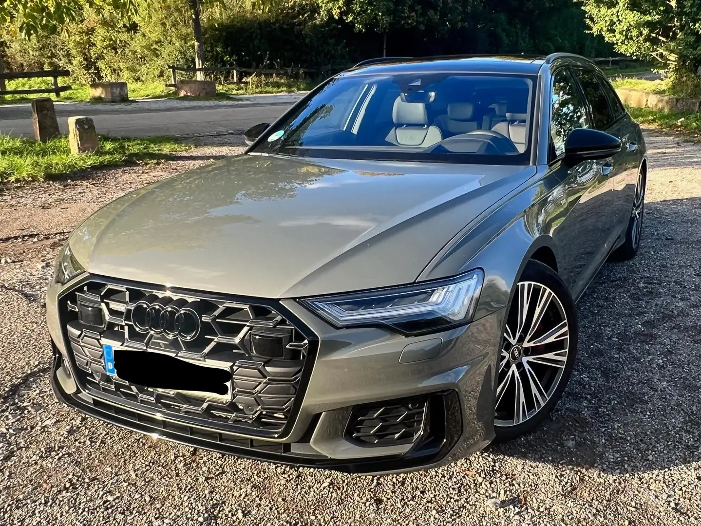 Audi A6 A6 Avant S line 55 TFSI e quattro 367PS tronic Grau - 1