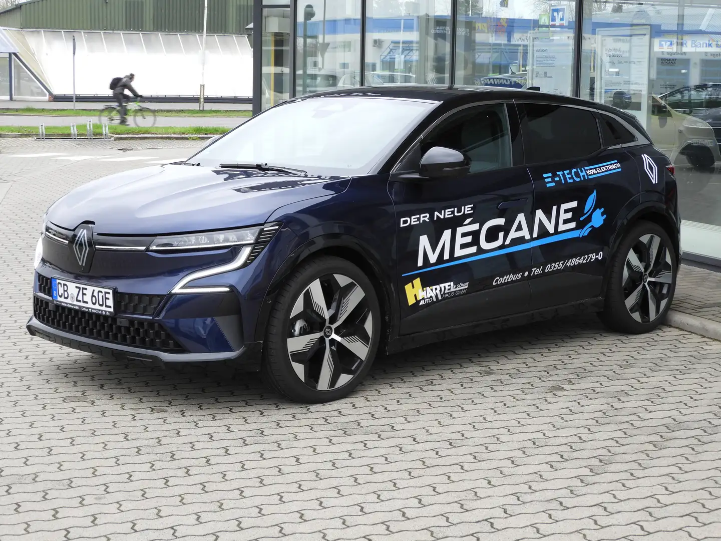 Renault Megane E-Tech Techno Blau - 2