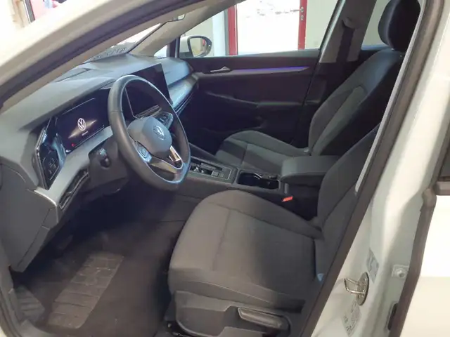 Volkswagen Golf view 7