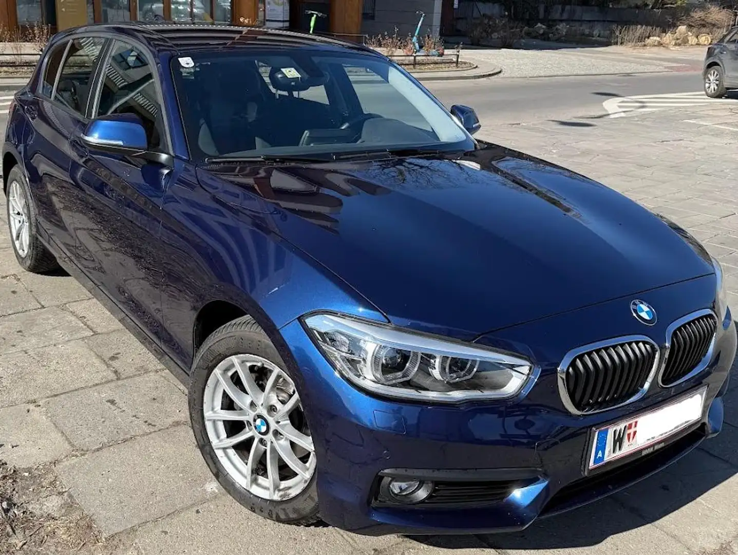 BMW 116 116d Aut. Blau - 1