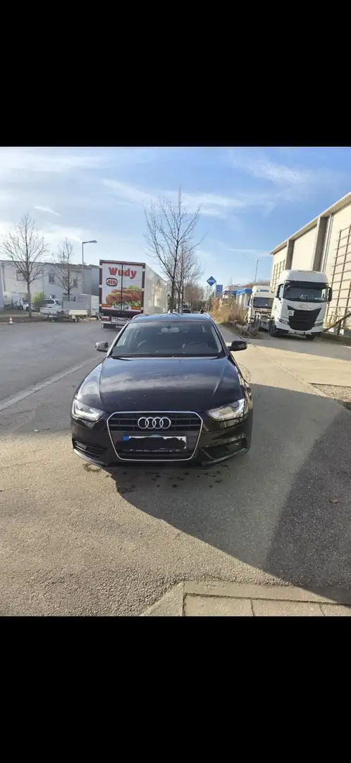 Audi A4 Avant 2.0 TDI DPF Ambiente Unfallfrei - 2